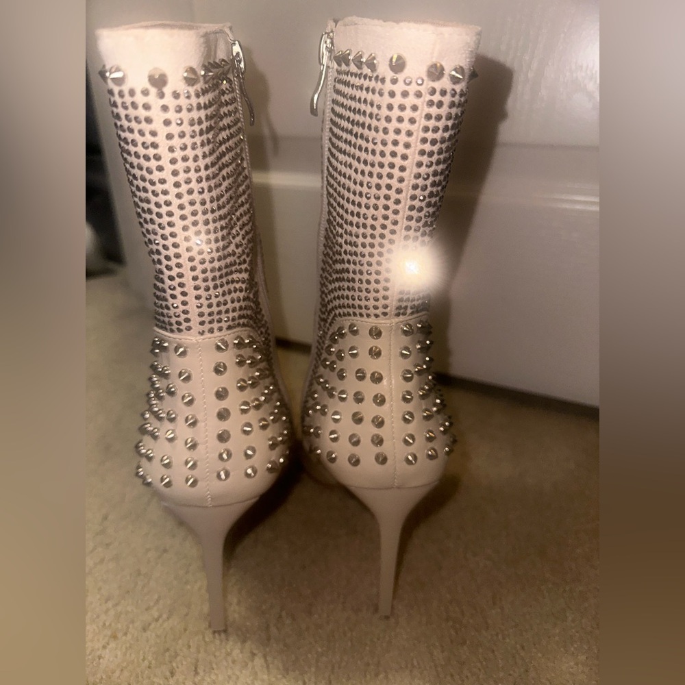 NEW AZALEA WANG RHINESTONE BOOTS size 9 - Picture 10 of 10
